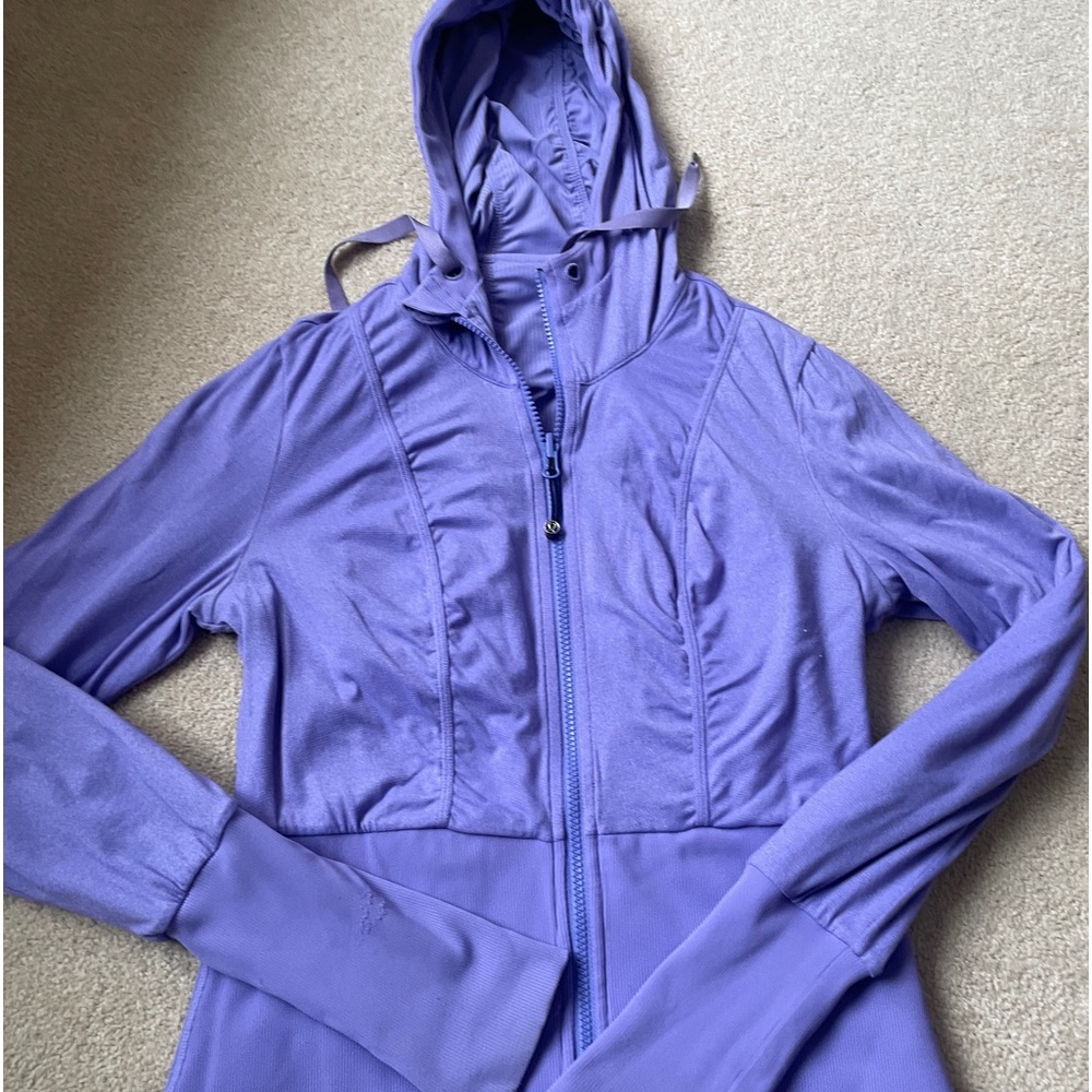 Lulu lemon women's jacket.